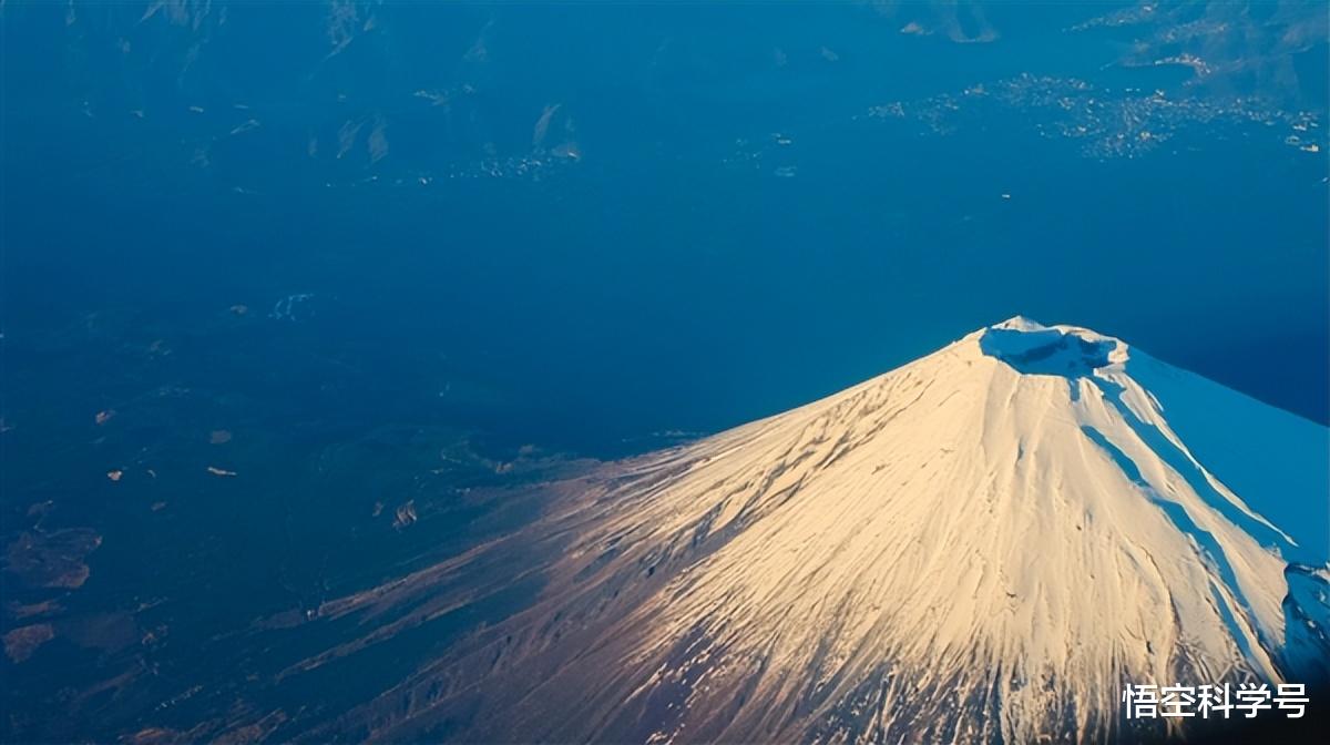 富士山最新动态，自然与人文交融之美的探索